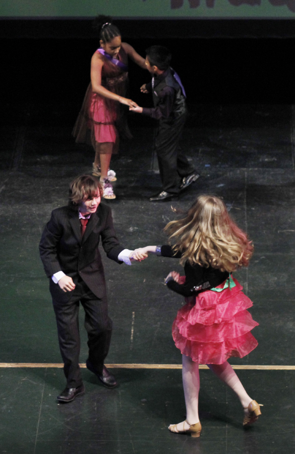 ballroomdancerscr900_8691.jpg