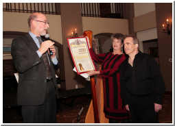 ConlonDaggyAward_4940.jpg