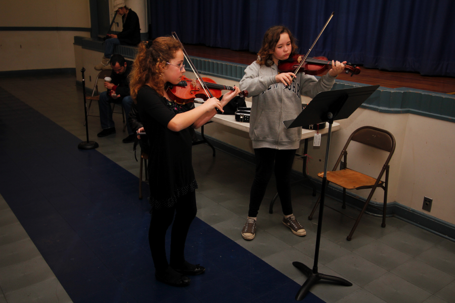 violins_6863.jpg