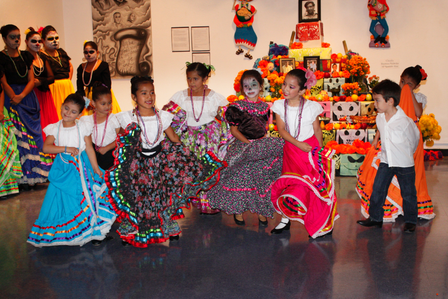 childrendancing_9864.jpg