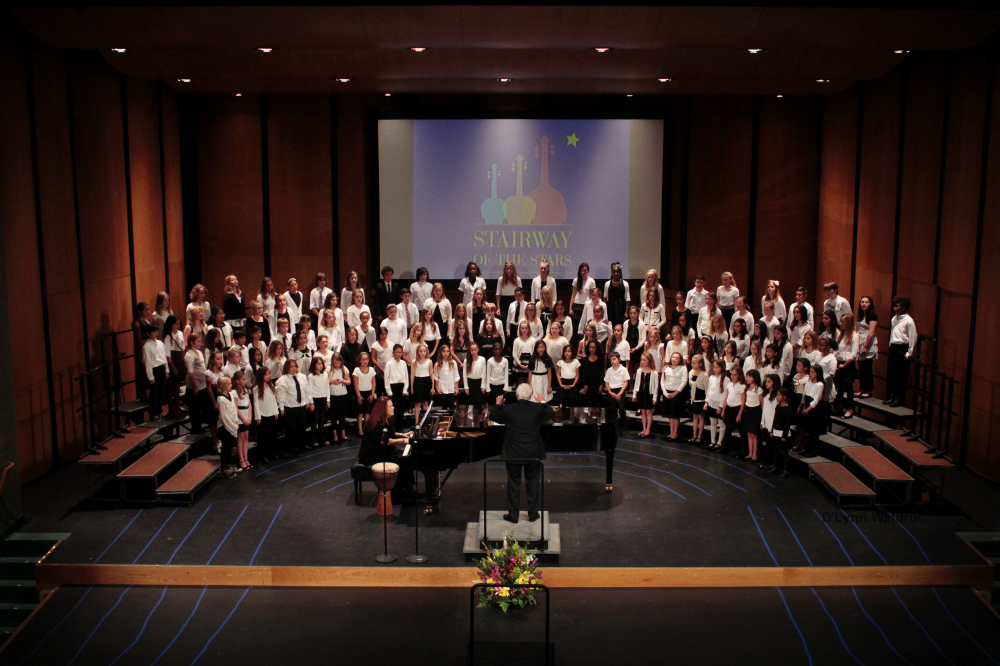 mcneilelementarychoir_0706.jpg